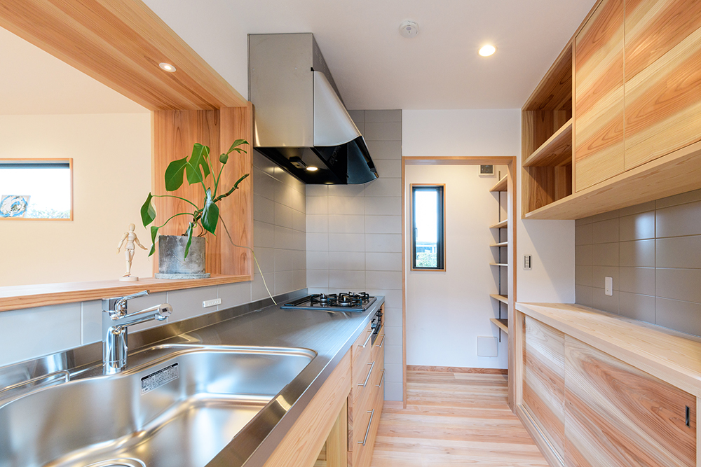 　埼玉県川口市の新築住宅　　「家族を健康にする自然素材の家」